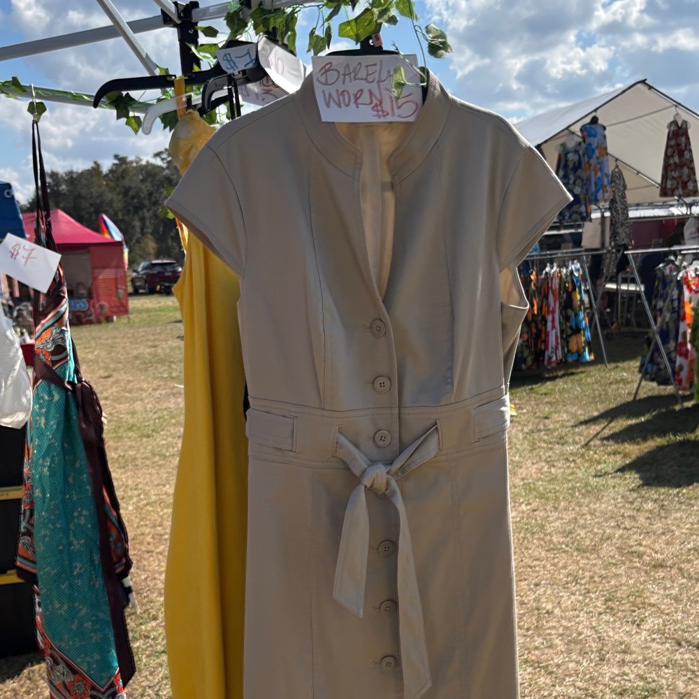 Calvin Klein Elegant Beige Button-Down Dress